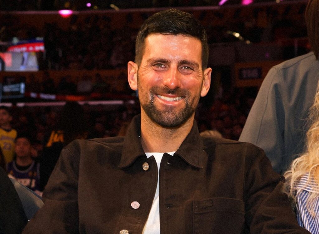 (FOTO UBOD) NOVAK ĐOKOVIĆ U CENTRU PAŽNJE NBA SUPERZVEZDA: Lebron i Dončić potrčali da se slikaju sa Srbinom!