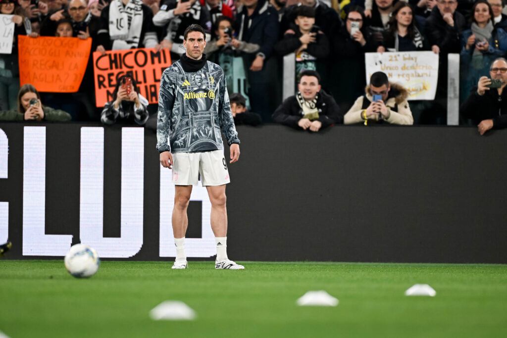 SRPSKI NAPADAČ SE VRATIO I POKAZAO SVOJ ZNAČAJ: Vlahović iznudio penal, ali Lokateli postao tragičar Juventusa!