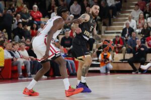 MONAKO VIDA RANE NAKON ODLASKA SPANULISA: Milutinov promašio koš za pobedu Olimpijakosa!