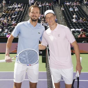 SINER BIO BOLJI U NAJVAŽNIJIM MOMENTIMA, MEDVEDEV OSTAO BEZ TROFEJA: Bez brejkova u finalu Indijan Velsa!