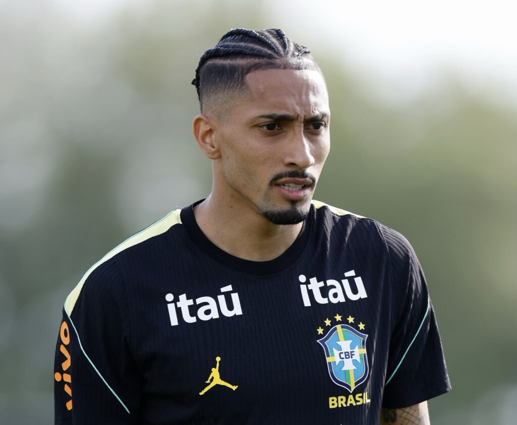 RAFINJA SE UHVATIO ZA BUTINU, BARSELONA ZA GLAVU: Brazilac morao da bude zamenjen na poluvremenu protiv Francuza!