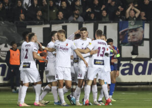 JAVOR NE PLANIRA DA SE PREDA, BORBA ZA OPSTANAK ĆE BITI NIKADA LUĐA: Ivanjica slavi minimalnu pobedu nad Čukaričkim!