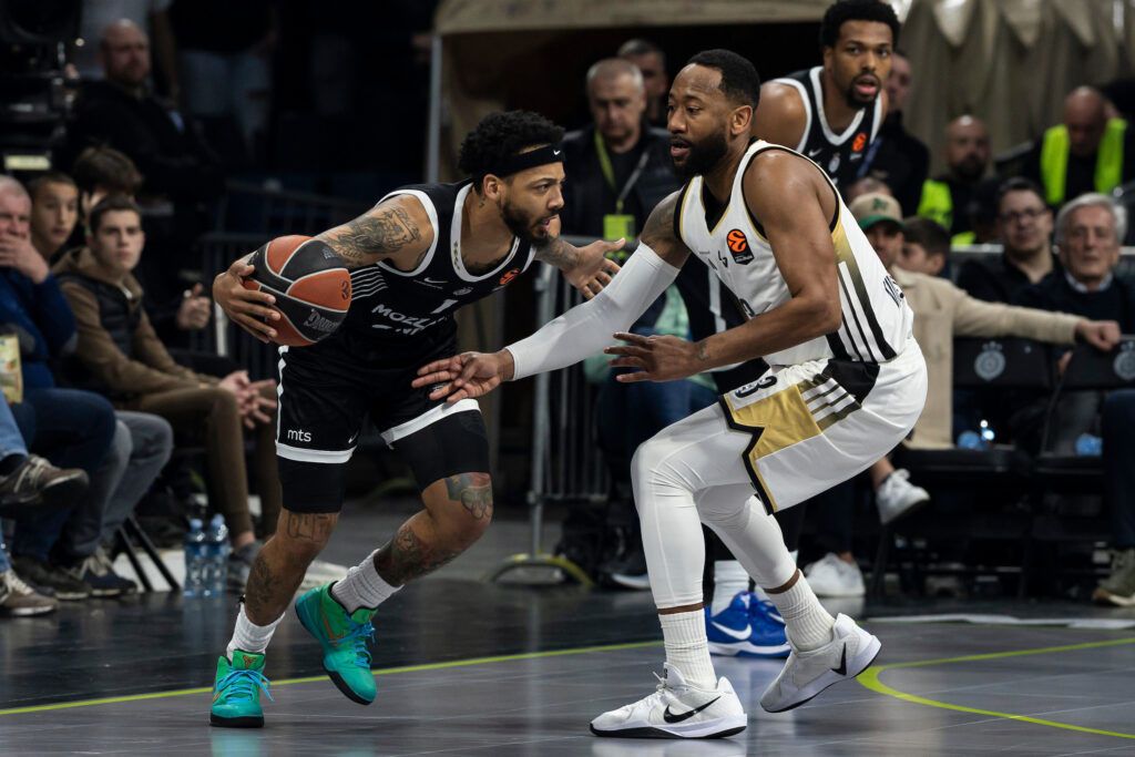 (POLUVREME) PARTIZAN SE VRATIO U ŽIVOT: Crno-beli loše započeli utakmicu, ali za tri minuta sve preokrenuli!