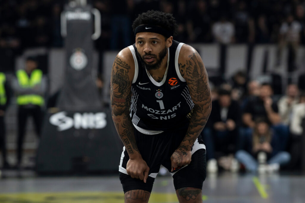 OGLASIO SE KARLIK: Evo šta kaže plej Partizana nakon rušenja Asvela!