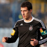 DOŠLO JE VREME ZA KRAJ: Radosav Petrović završio okačio kopačke o klin!