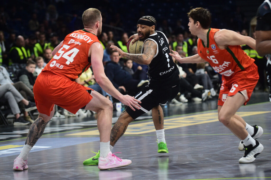 „MANJE JE CRVEN“: Karlik Džons napravio hit poređenje Obradovića i Penjaroje!