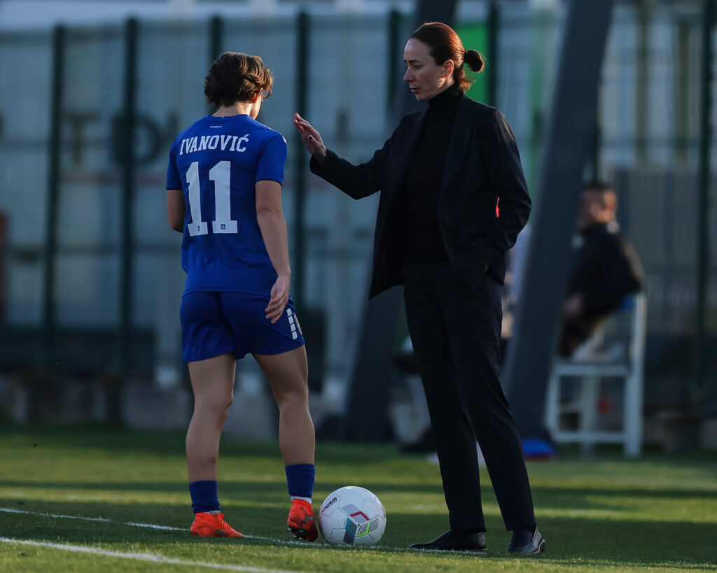 PREZADOVOLJNA SAM ŠTA SU MOJE DEVOJKE URADILE: Selektorka Stojkanović se oglasila posle ogromnog rezultata za našu zemlju!