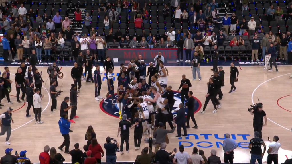 LENARDA TUČE NI NAJMANJE NE ZANIMAJU, BOGDANU JEDINOM NITI MINUT: Haos posle utakmice, Kavaji samo prošetao sa osmehom pored masivnog sukoba!