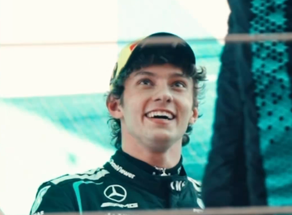 KIMI RAJKONEN PROGLAŠEN POBEDNIKOM PET GODINA NAKON PENZIONISANJA: Šangaj je dobio neočekivano prozvano ime na vrhu podiuma!