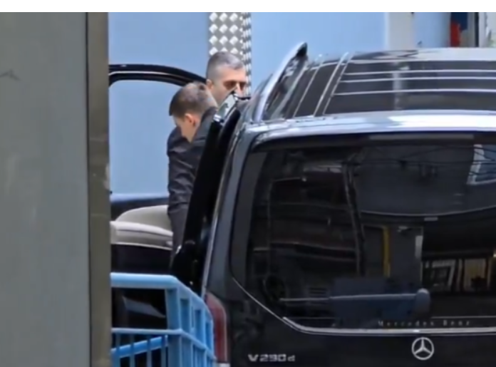 FUDBALER PARTIZANA SNIMLJEN PRILIKOM DOLASKA NA LEKARSKE PREGLEDE: Video zapis koji najavljuje i definitivan odlazak talentovanog fudbalera!