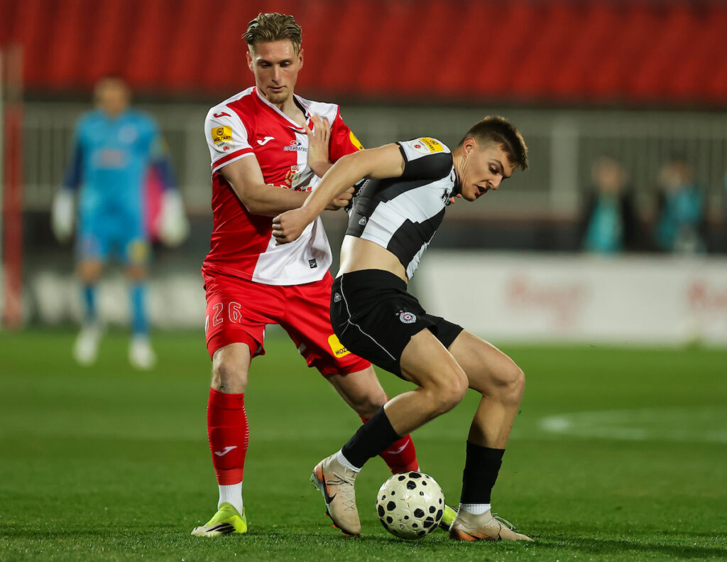 (POLUVREME) VOJVODINA VODI: Partizan mora mnogo bolje u nastavku!