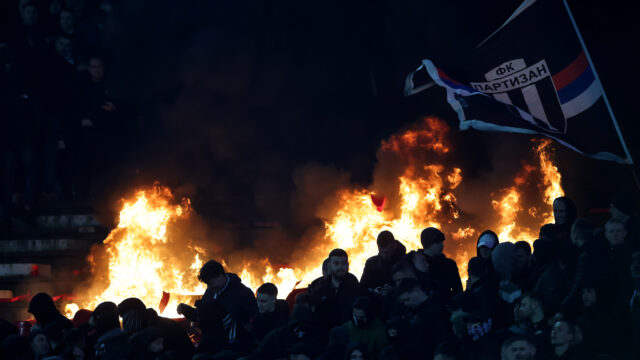 IZDALI SAOPŠTENJE: Frakcija Grobara spalila sopstvena obeležja!