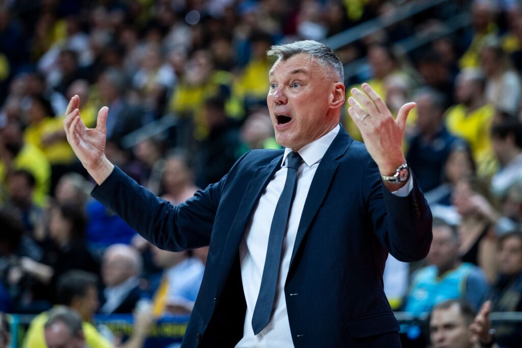 „ZVEZDA IGRA ODLIČNU SEZONU“: Šarunas Jasikevičijus oprezan pred meč u Beogradu!