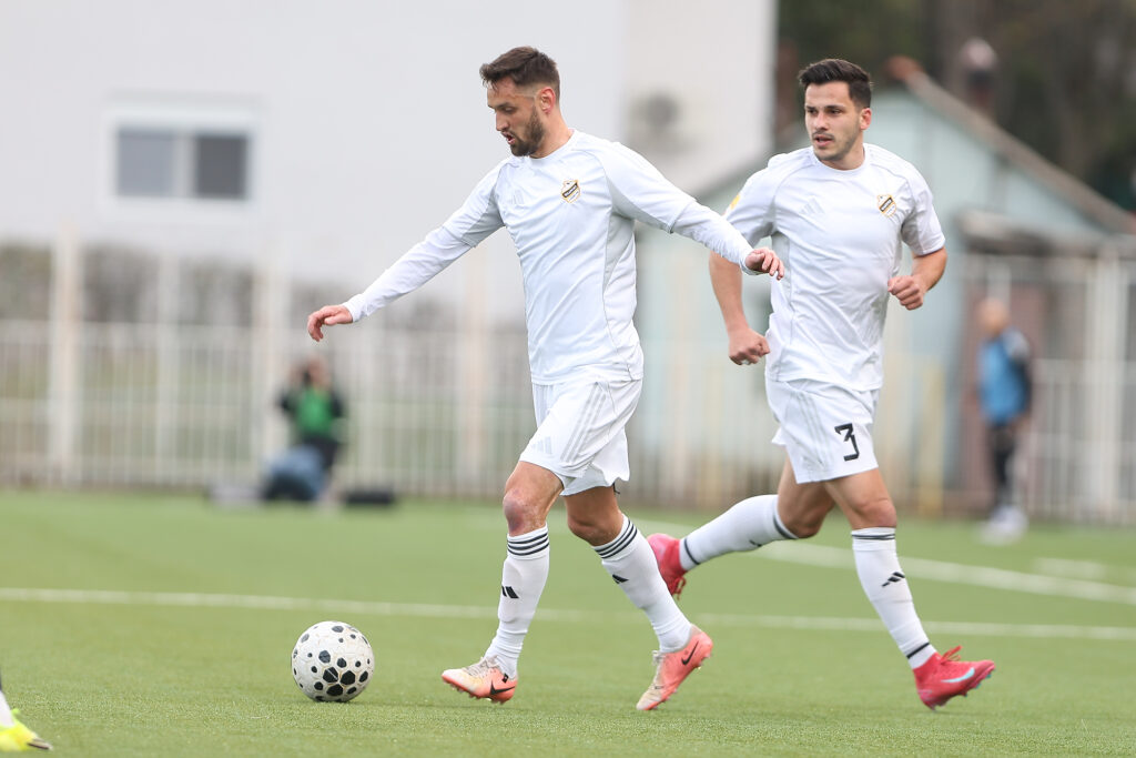 BEK ČUKARIČKOG HVALIO RIVALA: „Radomir Koković igrače čini 50% boljima!“