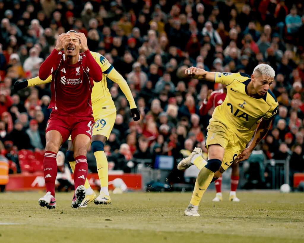 ŠOK NA ENFILDU: Liverpul vodio skoro ceo meč, a onda se pojavio Rišarlison!