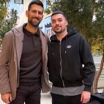 RADONJIĆ SE POKLONIO NAJVEĆEM: Fudbaler Zvezde objavio sliku sa Novakom, njegov opis na fotografiji sve govori!