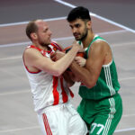 PREKOBROJAN U PANATI, SADA OSTVARUJE SNOVE U NBA LIGI SA TIMOM STEFA KARIJA: Par nedelja koje su iz korena promenile život Omera Jurtsevena!