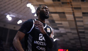 PARTIZANOV CENTAR DOMINIRA: Dabl-dablom predvodio svoju reprezentaciju do pobede!