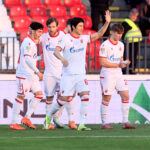 (POLUVREME) NESADRŽAJNO POLUVREME U KRAGUJEVCU: Zvezda vodi od starta, Radničom glavni cilj da iznudi penal!