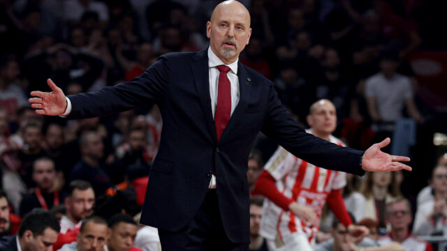 (TVITOVI) DELIJE U NEVERICI: Obradović na ozbiljnom udaru navijača!