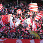 ZVEZDINA TRIBINA U EKSTAZI: Transparent na Severu koji svi komentarišu – Delije spomenule Kebu!