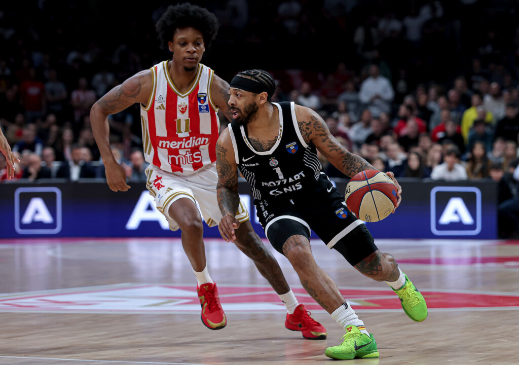 KARLIK DŽONS BEZ IZGOVORA NAKON PORAZA: „Koštali su nas detalji, svi znamo šta je potrebno za pobedu!“