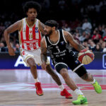 (POLUVREME) EGAL U ARENI: Partizan vodi, Zvezda im diše za vratom!