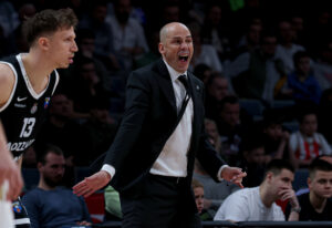 PENJAROJA OSTAO ZATEČEN PITANJEM NOVINARKE: „Ako mislite da sam nervozan, onda sam nervozan!“