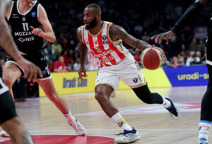 KODI PRESEKAO PRIČE O ODLASKU, PA PORUČIO NOVINARIMA: „Ponekad me naljutite!“