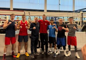 LEGENDARNI KLUB UGOSTIO JEDNE OD NAJBOLJIH KOJE SRBIJA IMA: Naši bokseri u Moskvi!