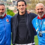 EMOTIVAN SUSRET: Sin Siniše Mihajlovića iznenadio Stankovića i igrače Zvezde! (FOTO)