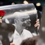 „IZA GENERALA OSTAJE VOJSKA“: Arena grmela za Duleta, suze, ruže i poruka koja para srce!