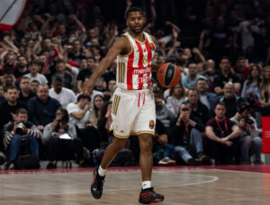 BATLER U VRHU: Zvezdin šuter u odabranom društvu! (FOTO)