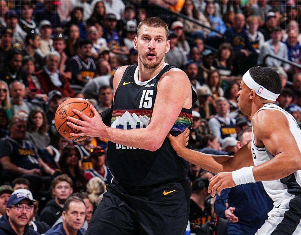 NIKOLA JOKIĆ ZVANI ČOVEK OD ODLUKE: Srbin se vratio krvav i presudio Sparsima!