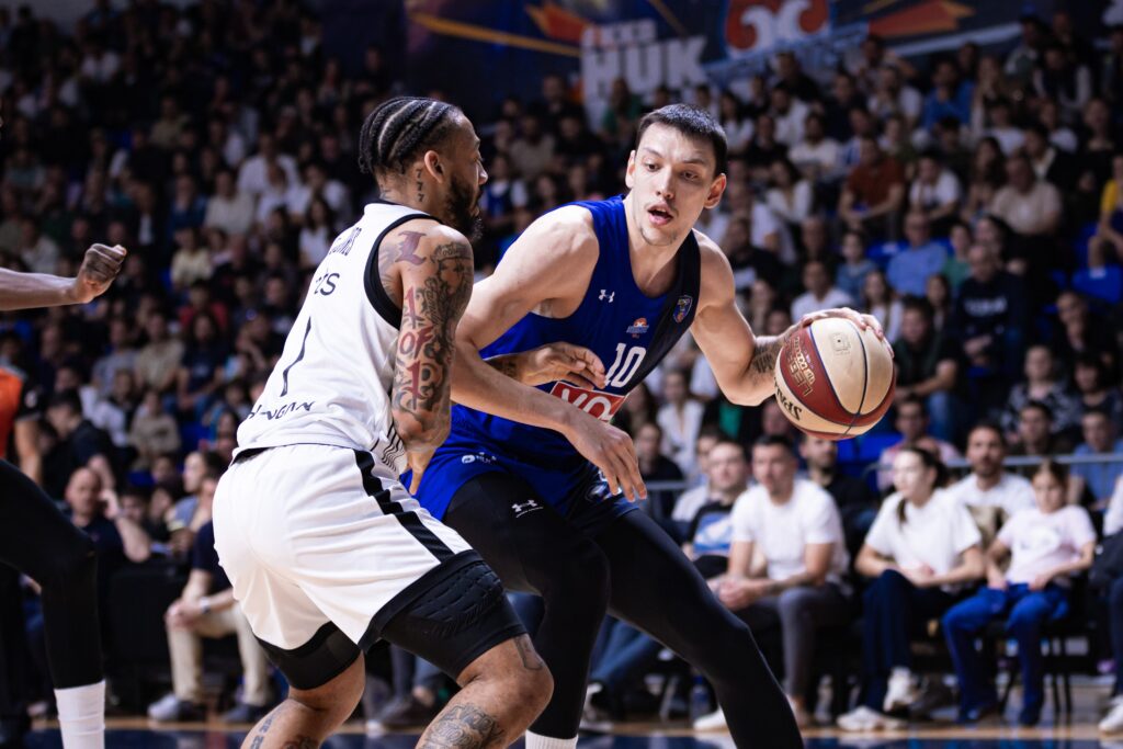 DRAMA U MORAČI PRIPALA PODGORIČANIMA: Budućnost u završnici uspela da slomi otpor Partizana!