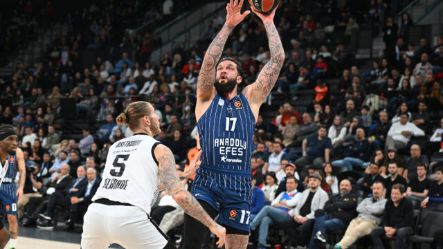 EFES SLAVIO NAKON PRODUŽETKA: Partizanu ponestalo kreacije u samom finišu!