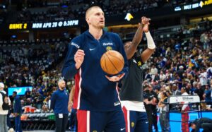 POBEDA ODMAH NA POČETKU PLEJ-OFA: Tribl-dabl Jokića da najavi Minesoti ko je gazda!