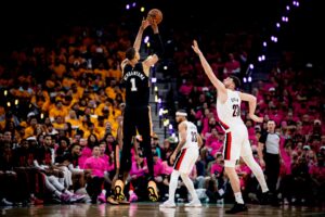 NOVA ERA KOŠARKE JE IZA UGLA: Čudovište Vembi dominira i u plej-ofu, naš Deni fenomenalan ali nedovoljno za Ejlijena!