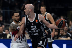 POZNATA SUDBINA NIKA KALATESA?! Evo da li će Grk nastaviti karijeru u Partizanu!