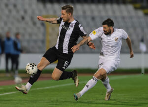 ČUKA PREŽIVELA I BEZ IGRAČA MANJE: Partizan imao serviranu priliku na tacni, ali remijem nije uspeo da se vrati na drugo mesto!