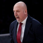 OBRADOVIĆU LAKNULO: „U našoj zemlji, ako izgubiš, ne izlaziš na ulicu!“