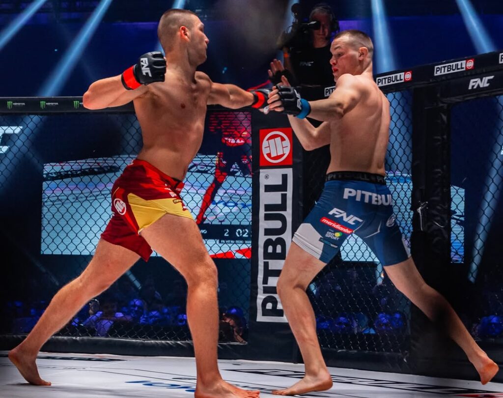 NAPETO: Srbin i Crnogorac se umalo pobili ispred spomenika Neznanom junaku na Avali: Čeka nas haos u Ložionici!