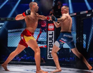 NAPETO: Srbin i Crnogorac se umalo pobili ispred spomenika Neznanom junaku na Avali: Čeka nas haos u Ložionici!