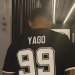 JAGO U CRNO-BELOM, NAVIJAČIMA CRVENE ZVEZDE ZASTAĆE KNEDLA U GRLU KADA VIDE OVO: Jedan od najhrabrijih stranaca u istoriji kluba, a sada u drugoj areni bodri drugi tim!