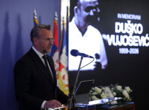 POČIVAJ U MIRU PRIJATELJU, ZAUVEK ĆEŠ BITI DEO PARTIZANA, HVALA TI NA SVOJ PODRŠCI: Ostoja Mijailović dirnuo prisutne emotivnim govorom!