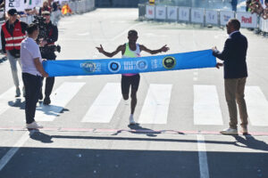 ISTORIJA NA BEOGRADSKOM MARATONU: Višedecenijski rekord oboren!