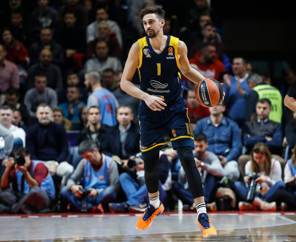 ELEMENTARNO KRŠENJE LJUDSKIH PRAVA?! POJEDINI EVROLIGAŠI DISKRIMINIŠU PO NACIONALNOJ OSNOVI?! Izjava Šveda u vezi Crvene zvezde koja će uzdrmati Evroligu iz temelja!