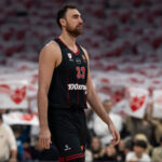 ŠMEKERSKI POTEZ ZA SVAKU POHVALU: Hol zatražio izmenu kako bi Milutinov došao do velikog priznanja!