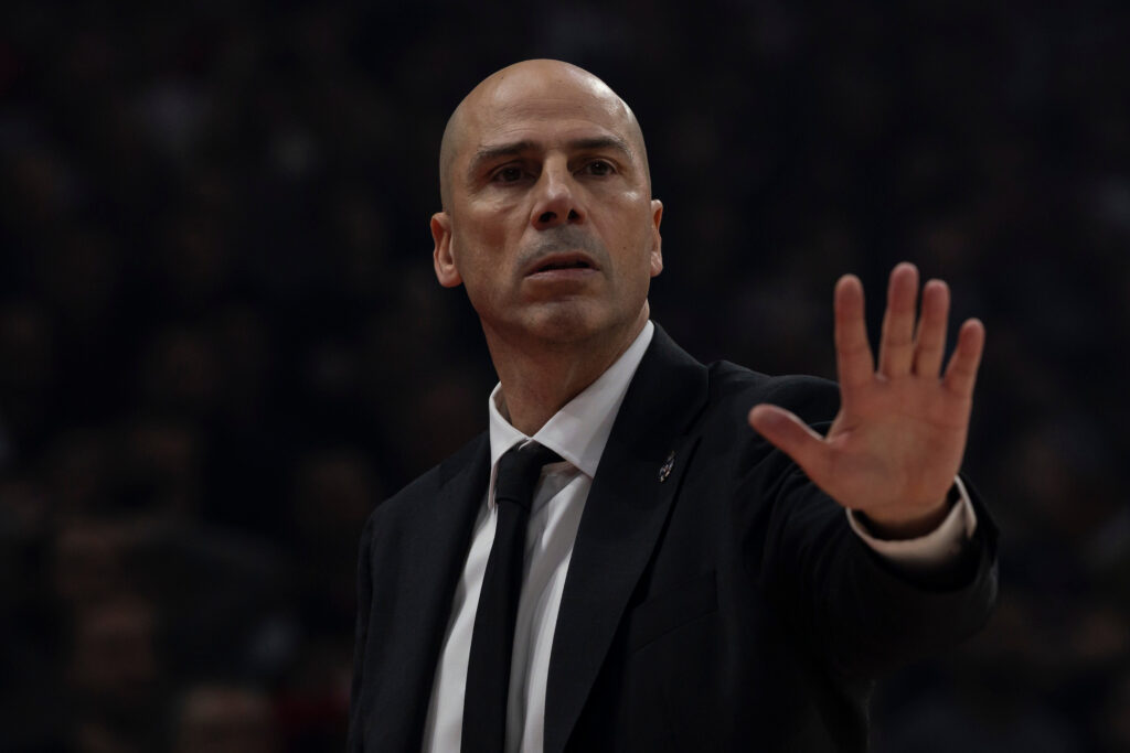 „MNOGO SMO PATILI NA POČETKU SEZONE“: Penjaroja kristalno jasan na konferenciji – za jednog Zvezdinog košarkaša imao je samo reči hvale!