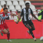 LEPŠA STRANA DERBIJA: Fudbaler Partizana tražio dres od igrača Crvene zvezde!